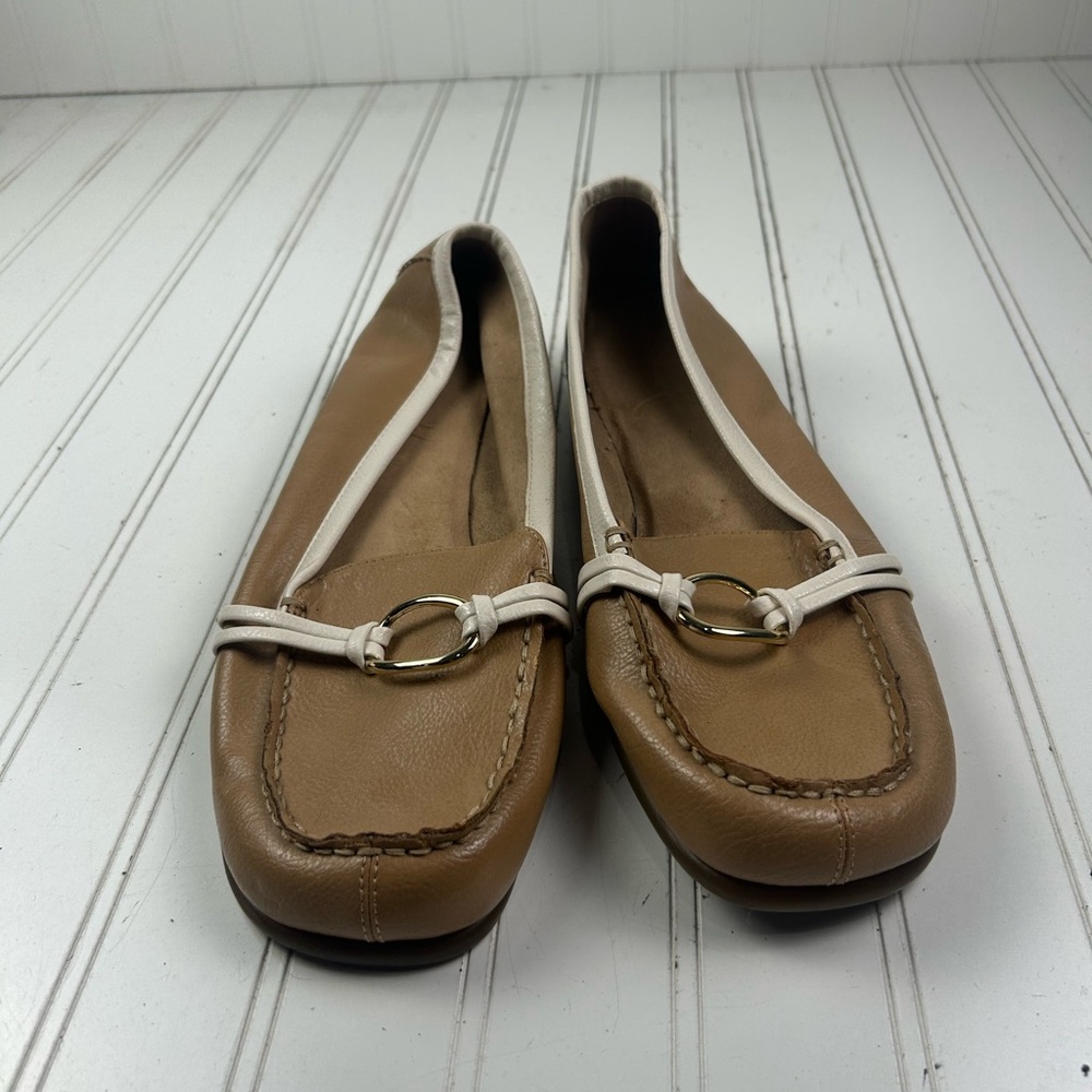 Aerosoles Beige Silver Dubious Slip-on Loafers Women’s Size 11M - Picture 2 of 11